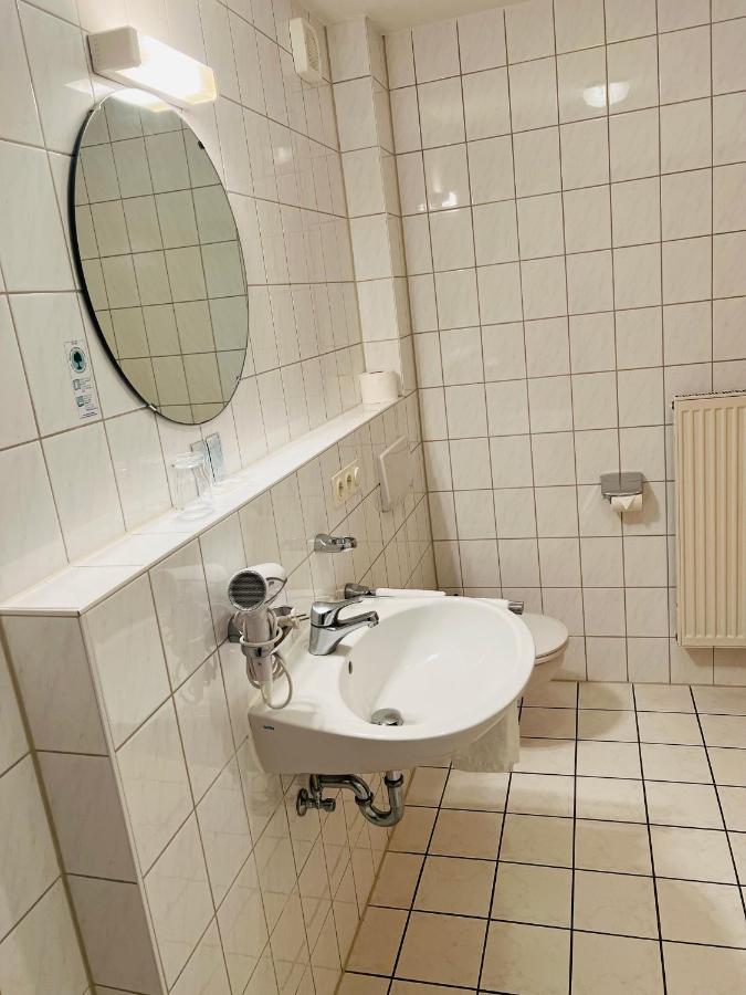 Halfing Hotel Garni Kern מראה חיצוני תמונה